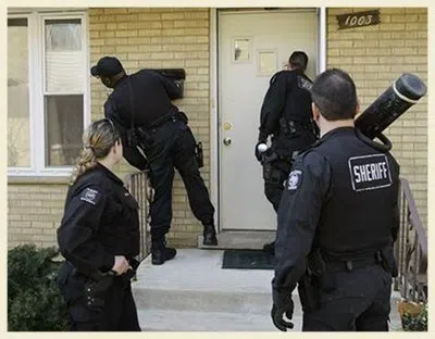 	Hawaiian Gardens Locksmiths Hawaiian Gardens, CA 562-566-4251